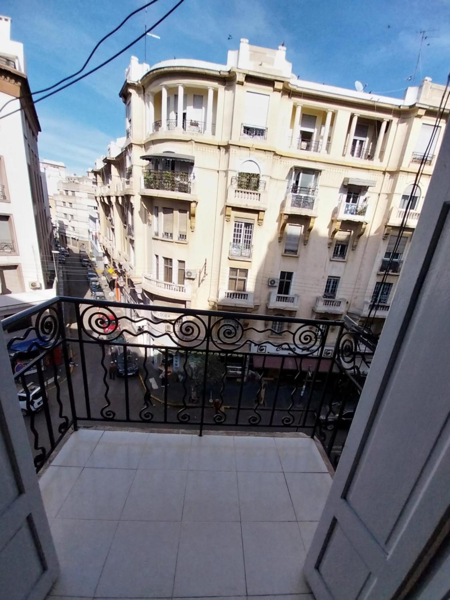 Cosy Art Deco Apart Welcome To James'S Casablanca Esterno foto